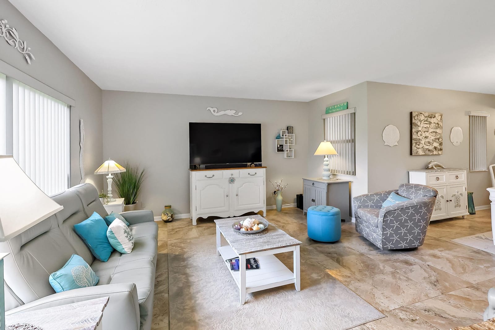 3209 S LAKEVIEW Circle 8105 — photo 5