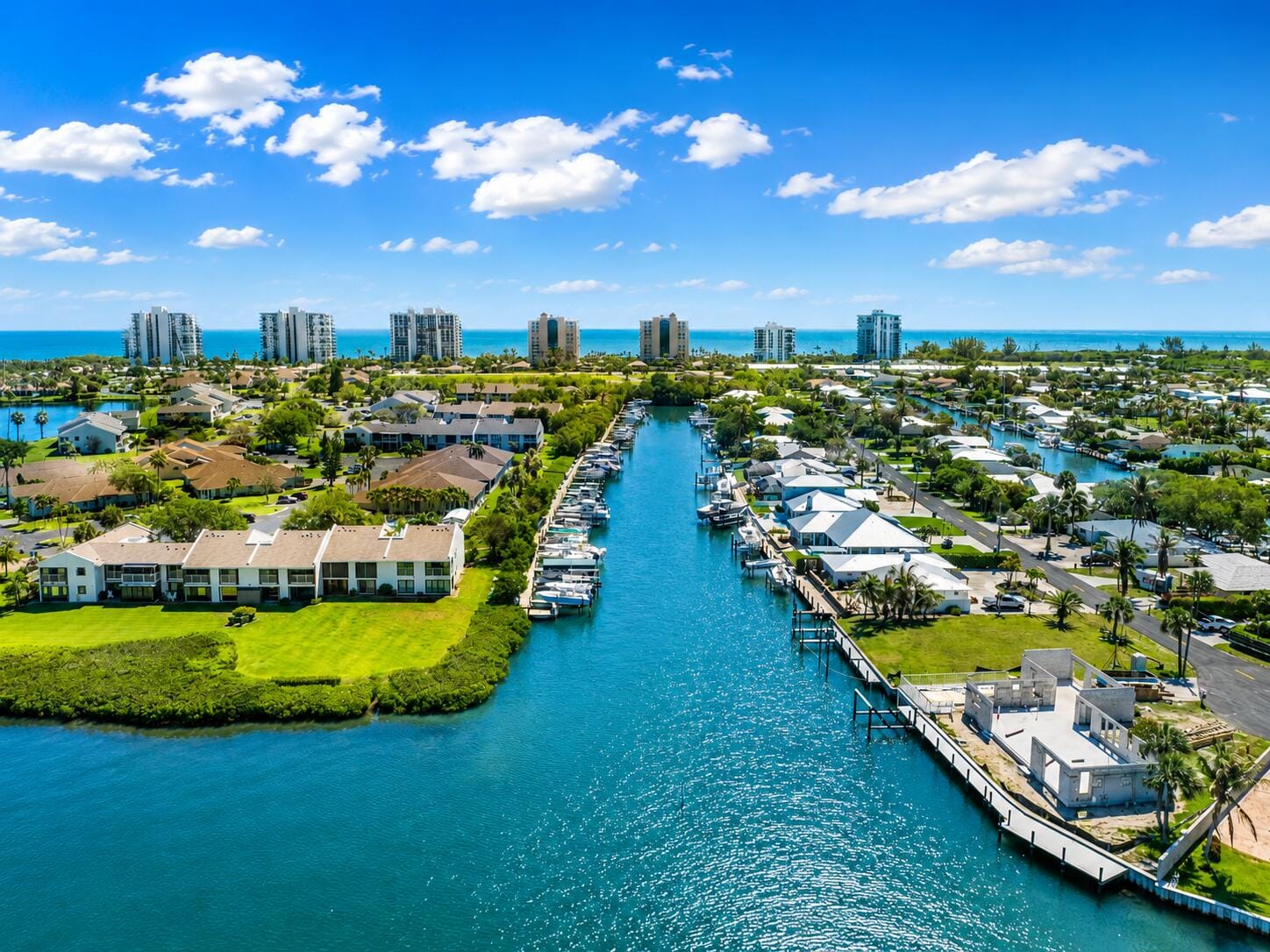 3209 S LAKEVIEW Circle 8105, Hutchinson Island, FL 34949