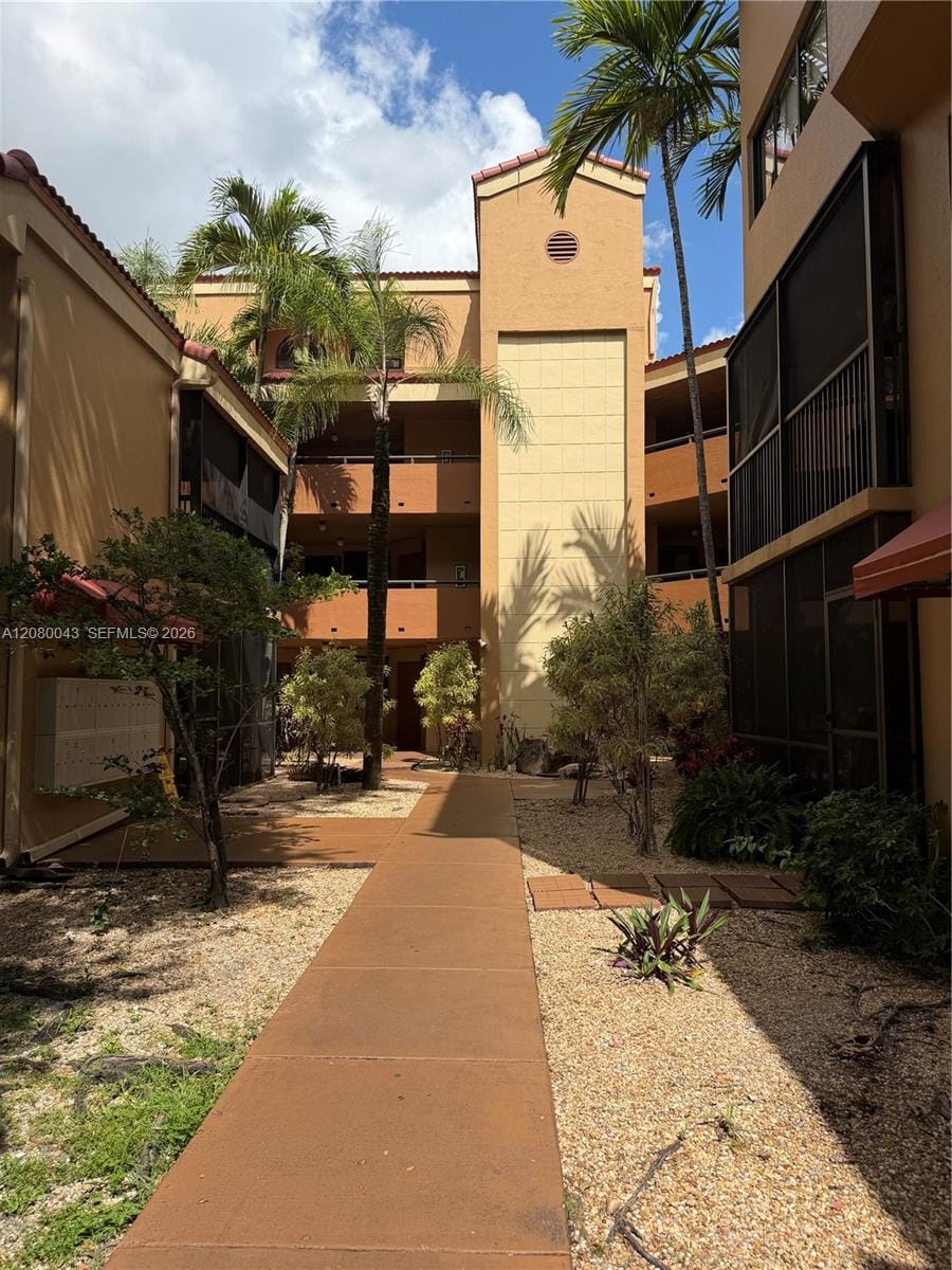 15535 N Miami Lakeway N 107 — photo 2