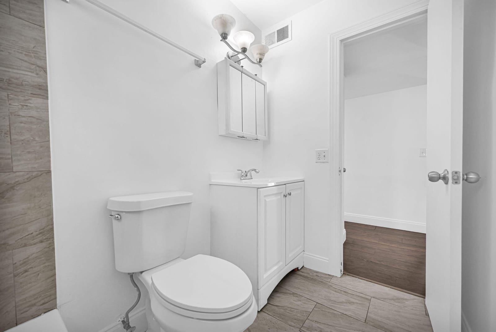 4723 NW 4TH Street, Plantation, FL 33317 photo 22