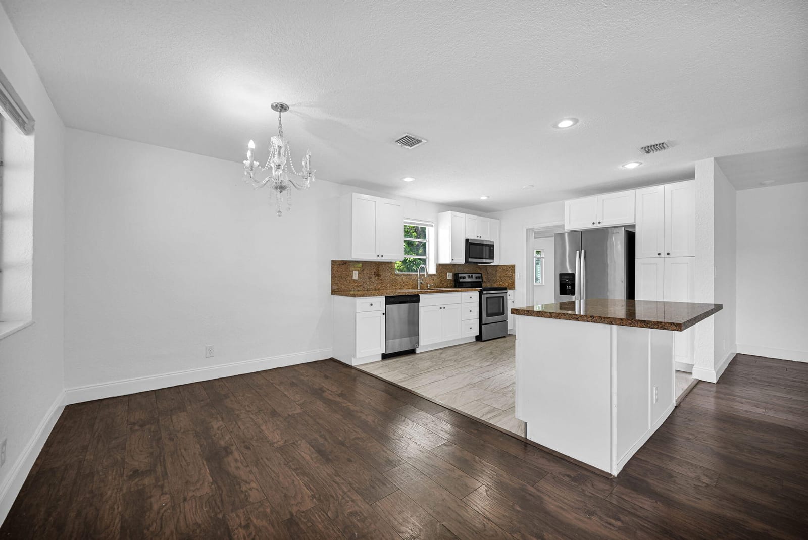 4723 NW 4TH Street — photo 7