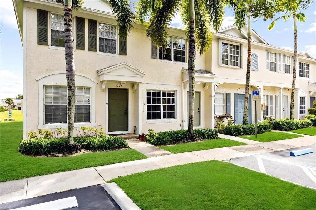 3124 SW 49TH Street 119, Dania Beach, FL 33312