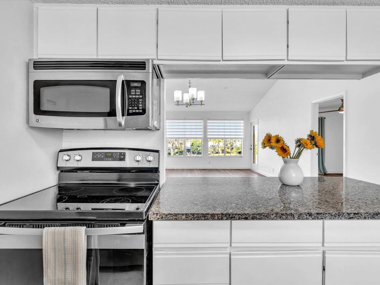 6284 LA COSTA Drive K — photo 10