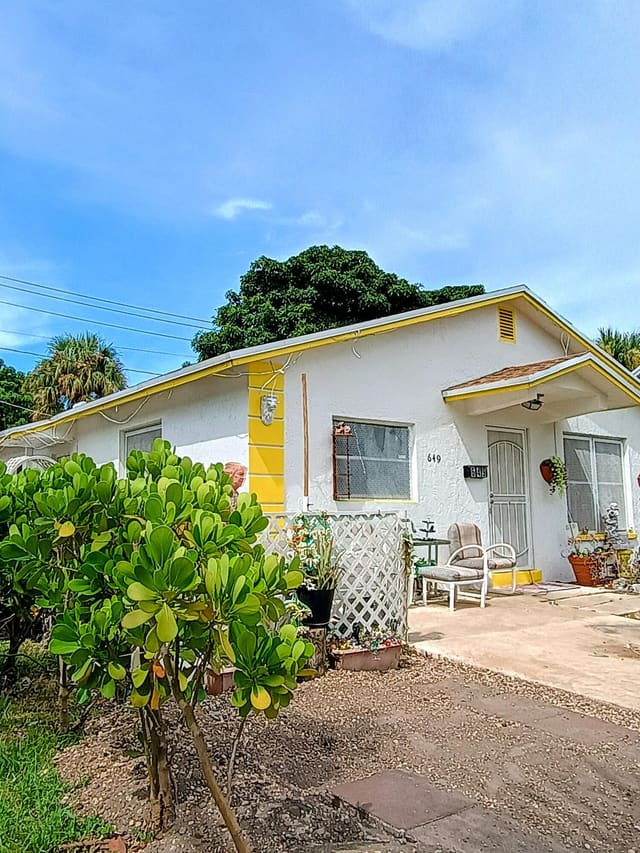 649 58TH Street, North Palm Bch, West Palm Beach, FL