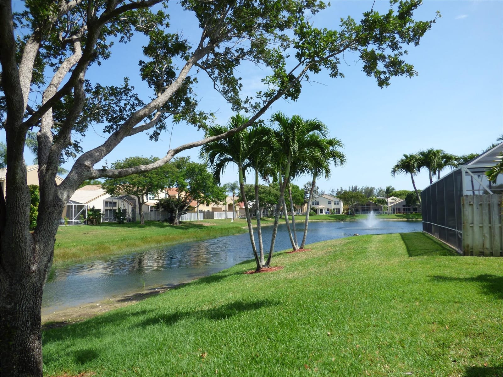 7614 COLONY LAKE Drive — photo 3