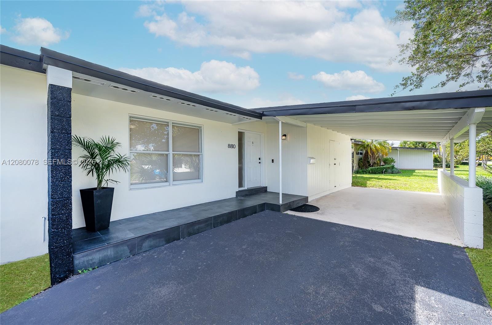8810 SW 43rd Terrace, Miami, FL 33165 photo 2