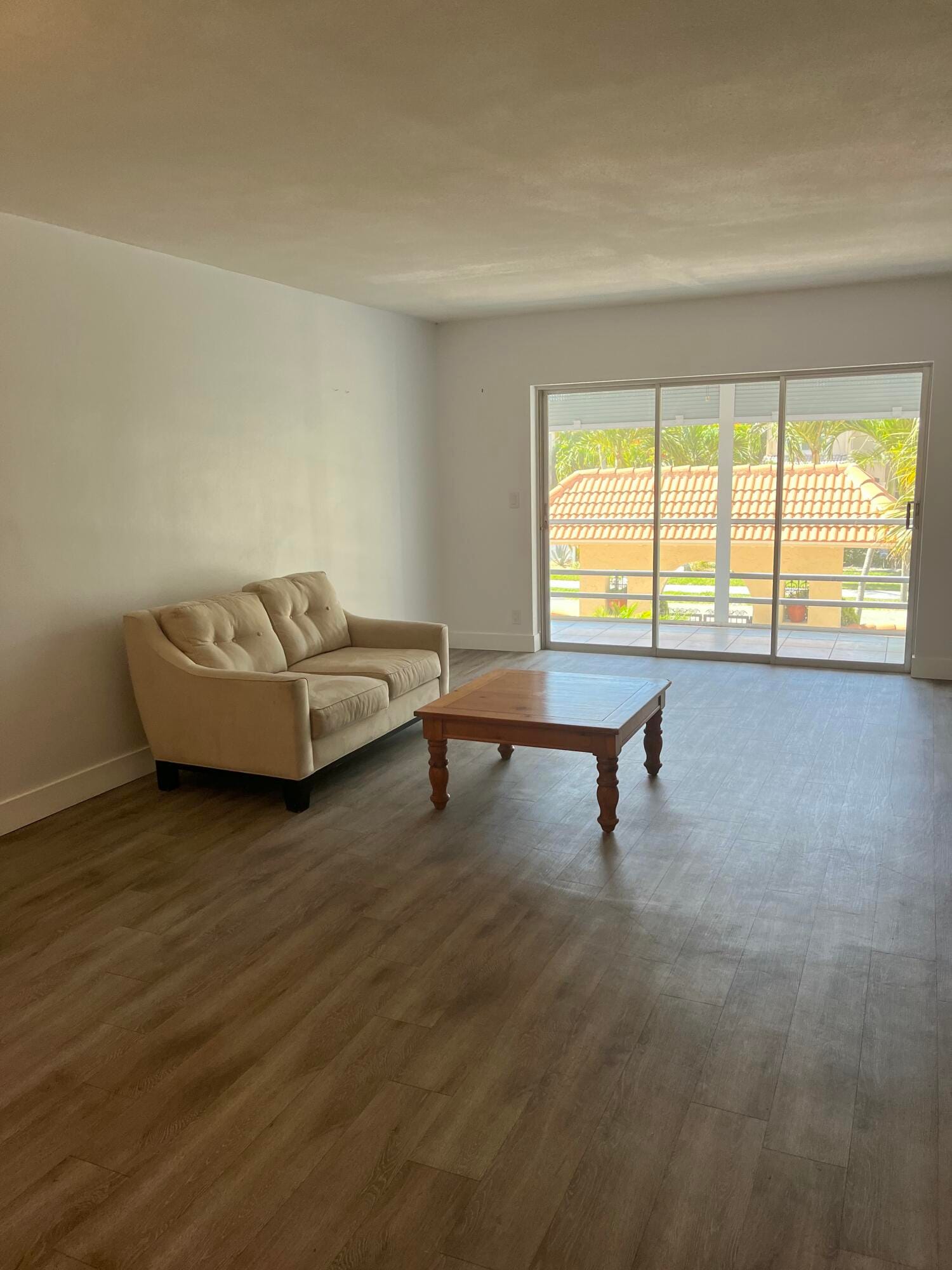 331 SW 8TH Street 0023 — photo 4