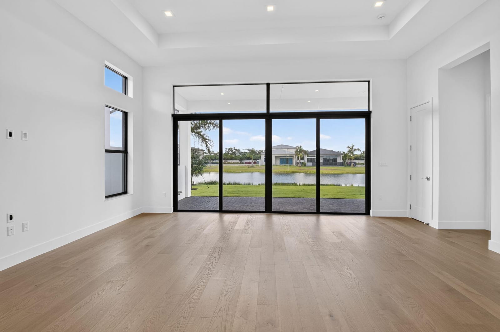 9724 JUNIPER BAY Avenue — photo 11