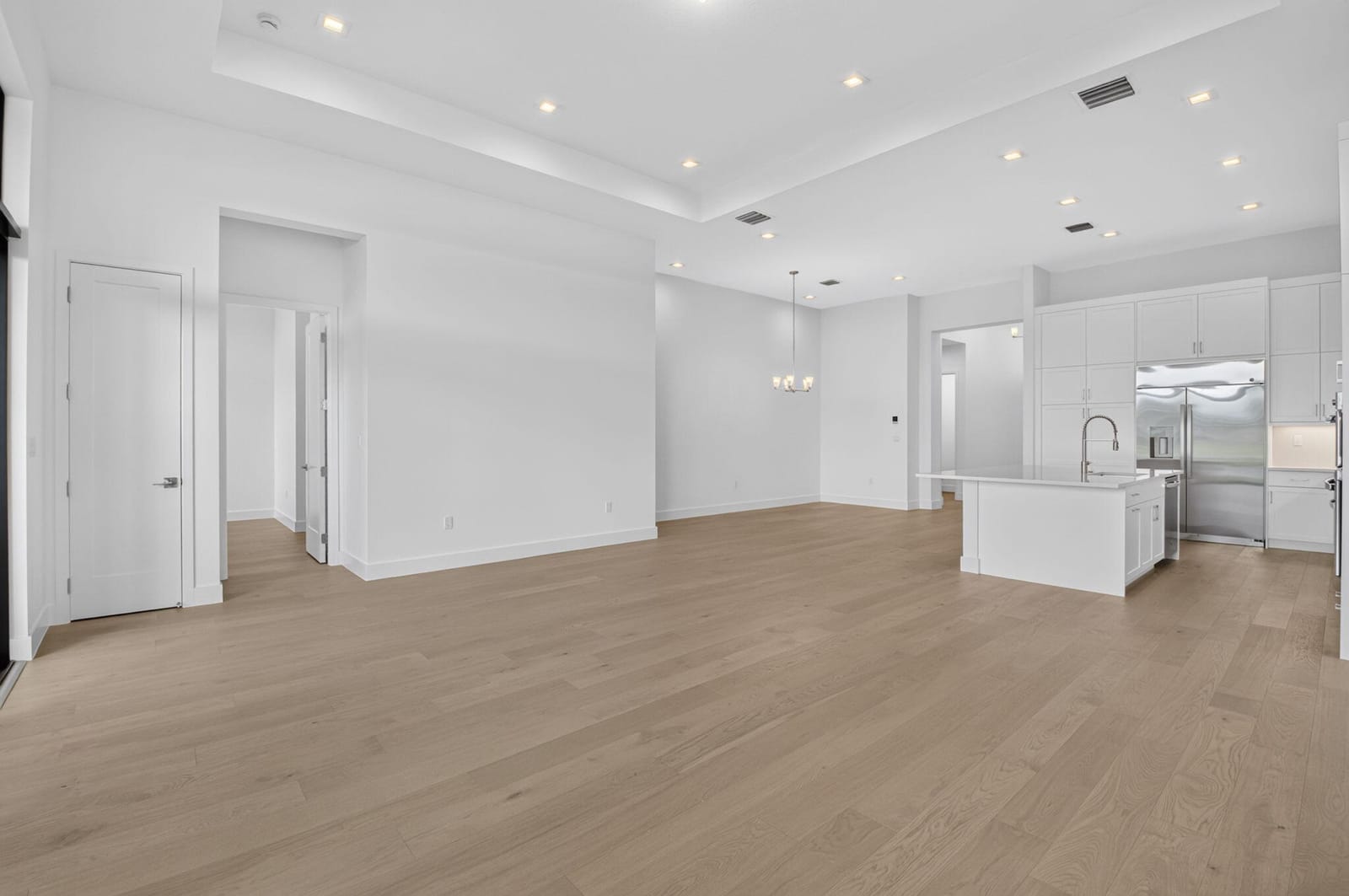 9724 JUNIPER BAY Avenue — photo 12