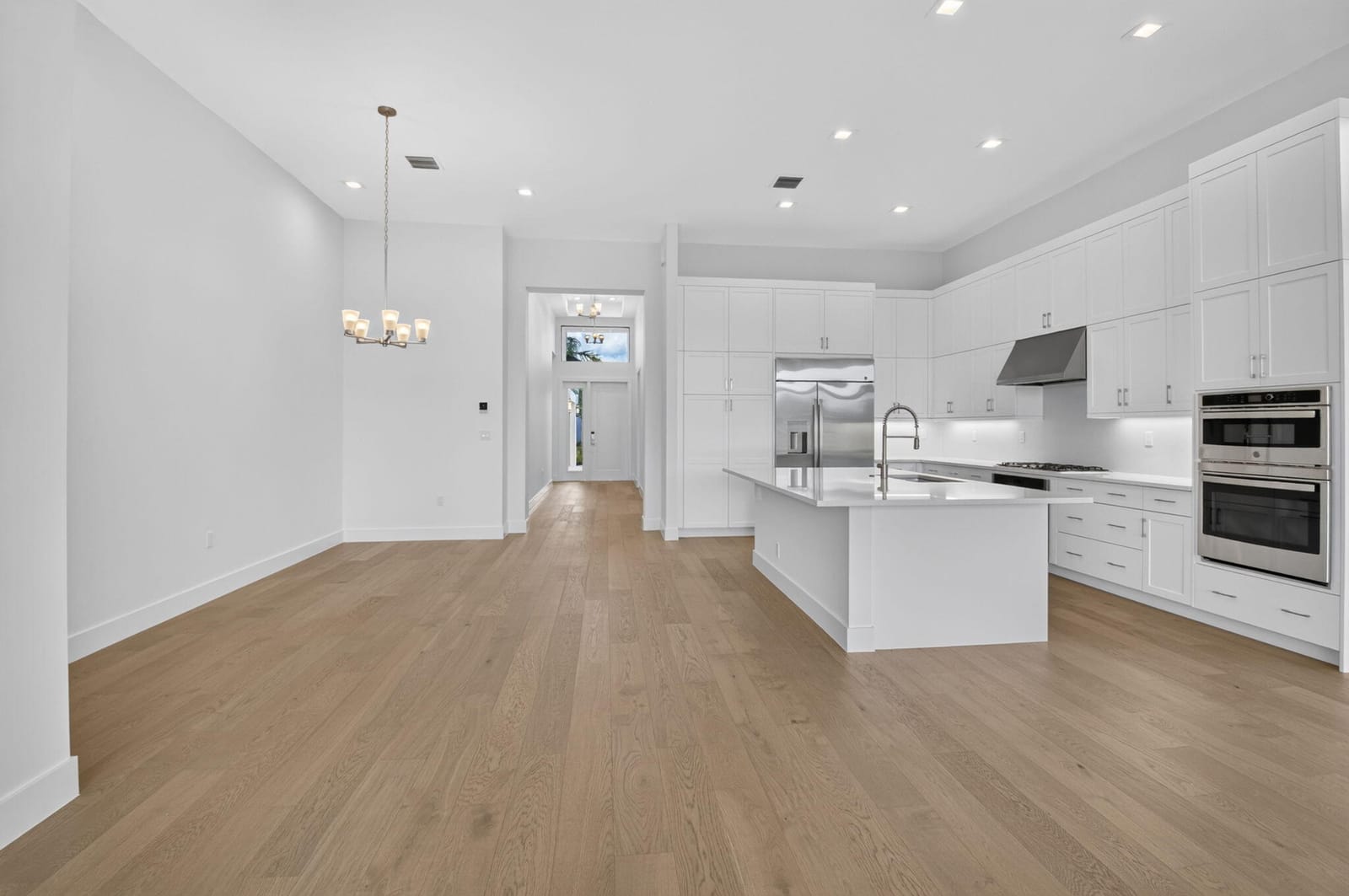 9724 JUNIPER BAY Avenue — photo 5