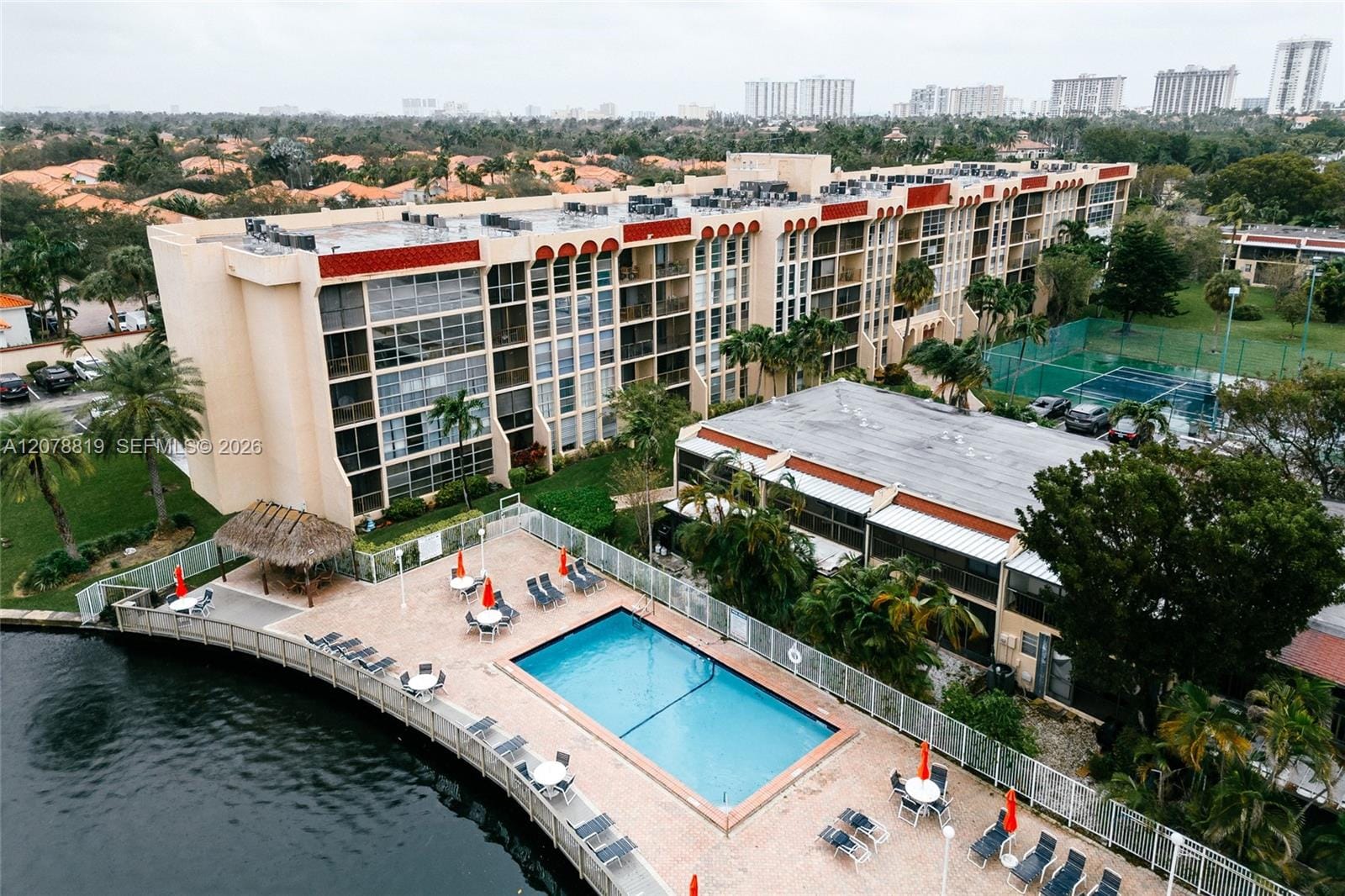 2001 Atlantic Shores Boulevard 320, Hallandale Beach, FL 33009