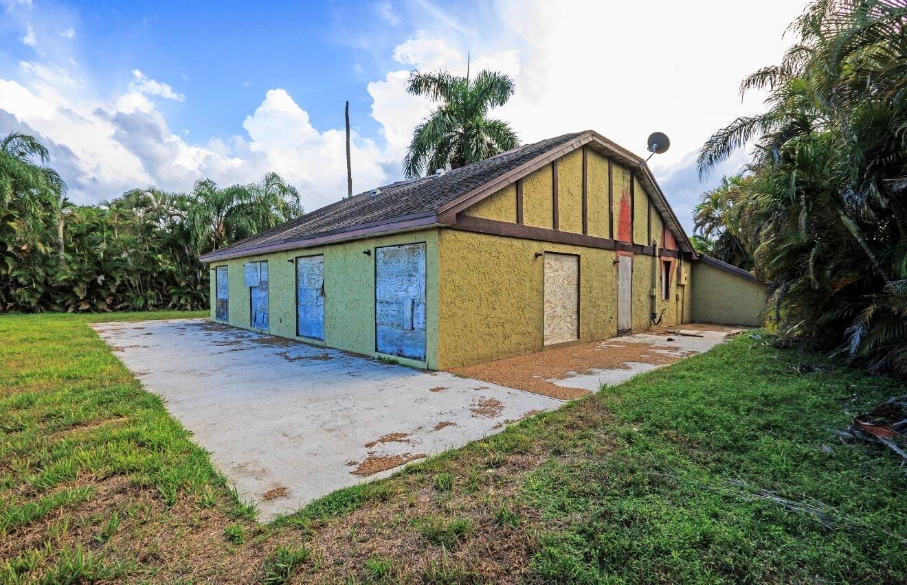 15801 W WIND Circle, Sunrise, FL 33326 photo 23