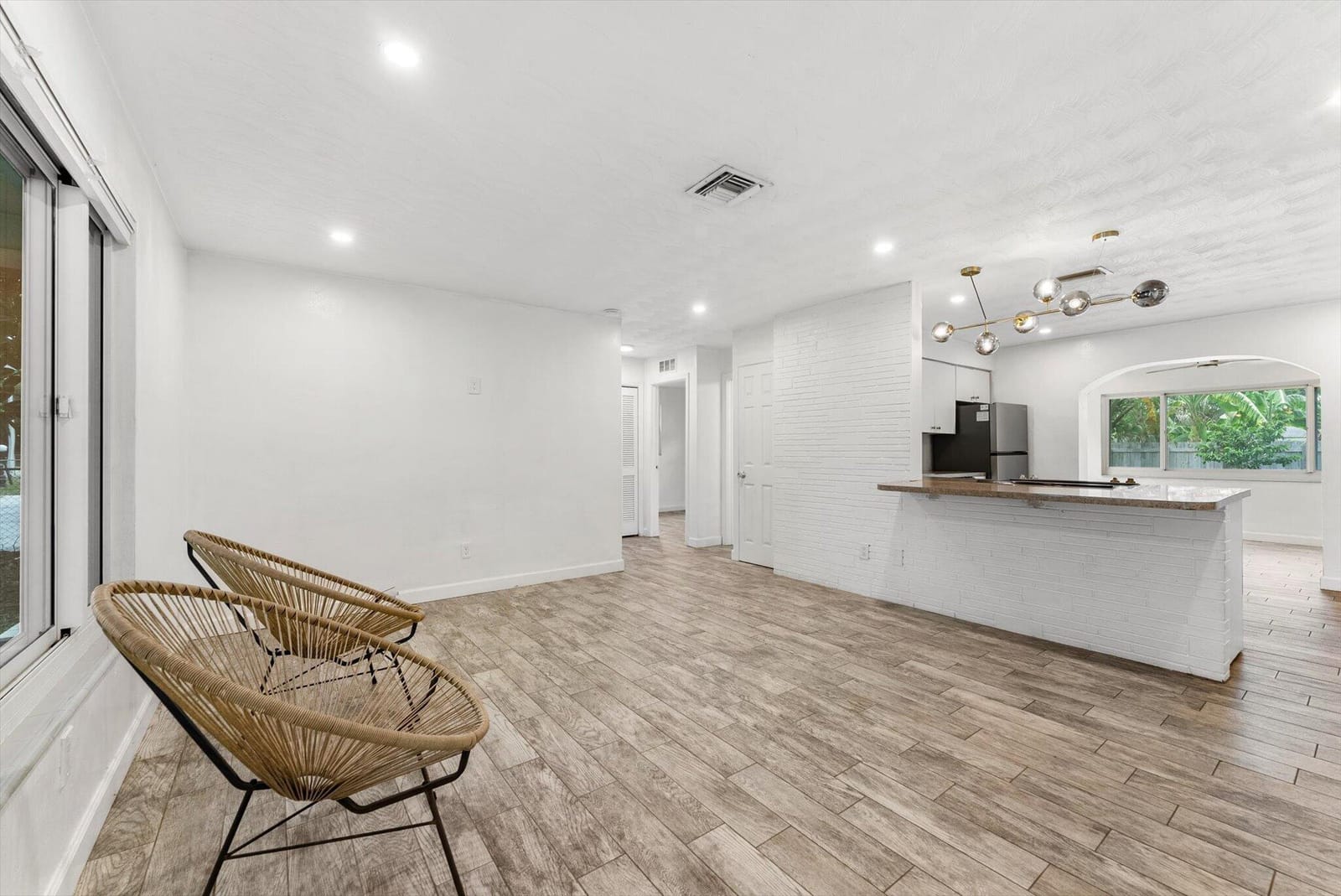 4641 SW 25TH Terrace — photo 8