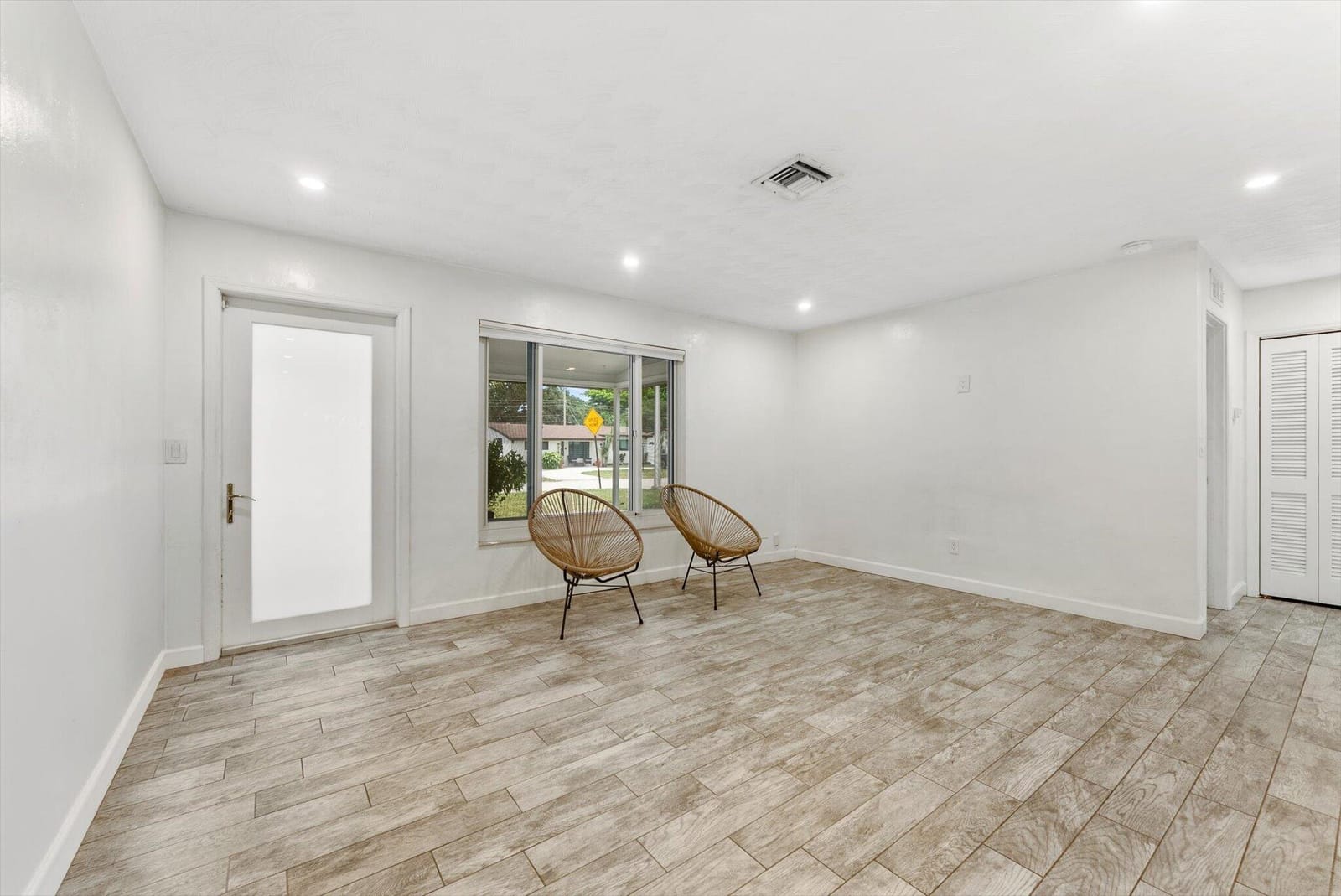 4641 SW 25TH Terrace — photo 9
