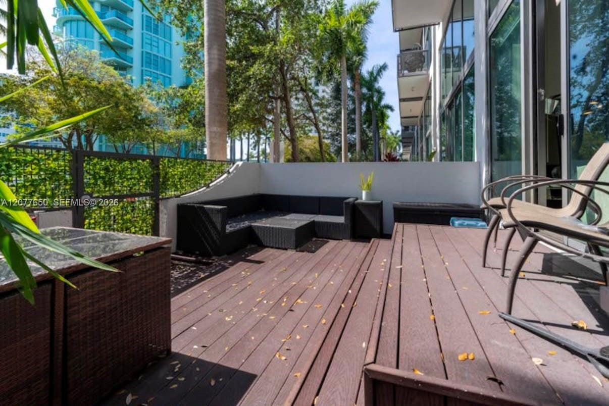 6000 Collins Avenue 128, Miami Beach, FL 33140