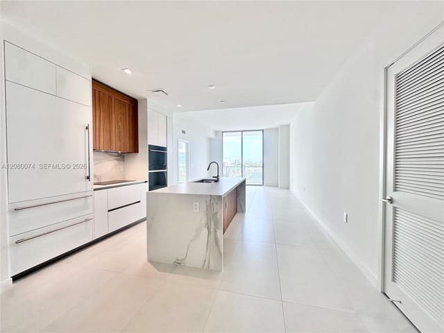 1400 Biscayne Boulevard 409, Miami, FL 33132