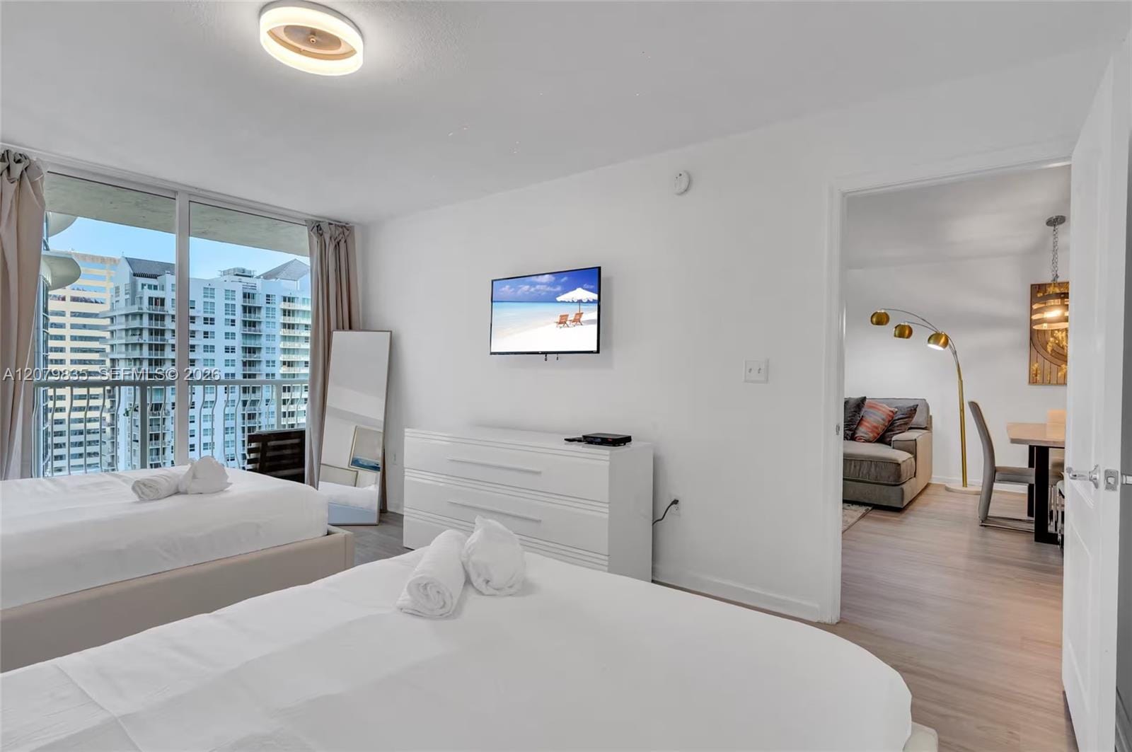 1200 Brickell Bay Drive 2904 — photo 9