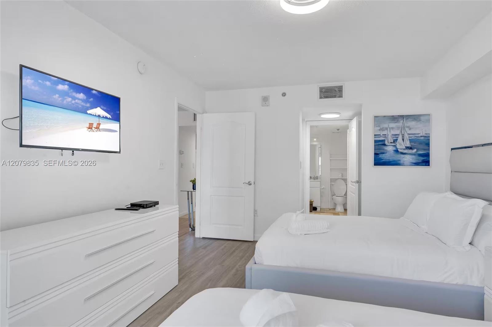 1200 Brickell Bay Drive 2904 — photo 10
