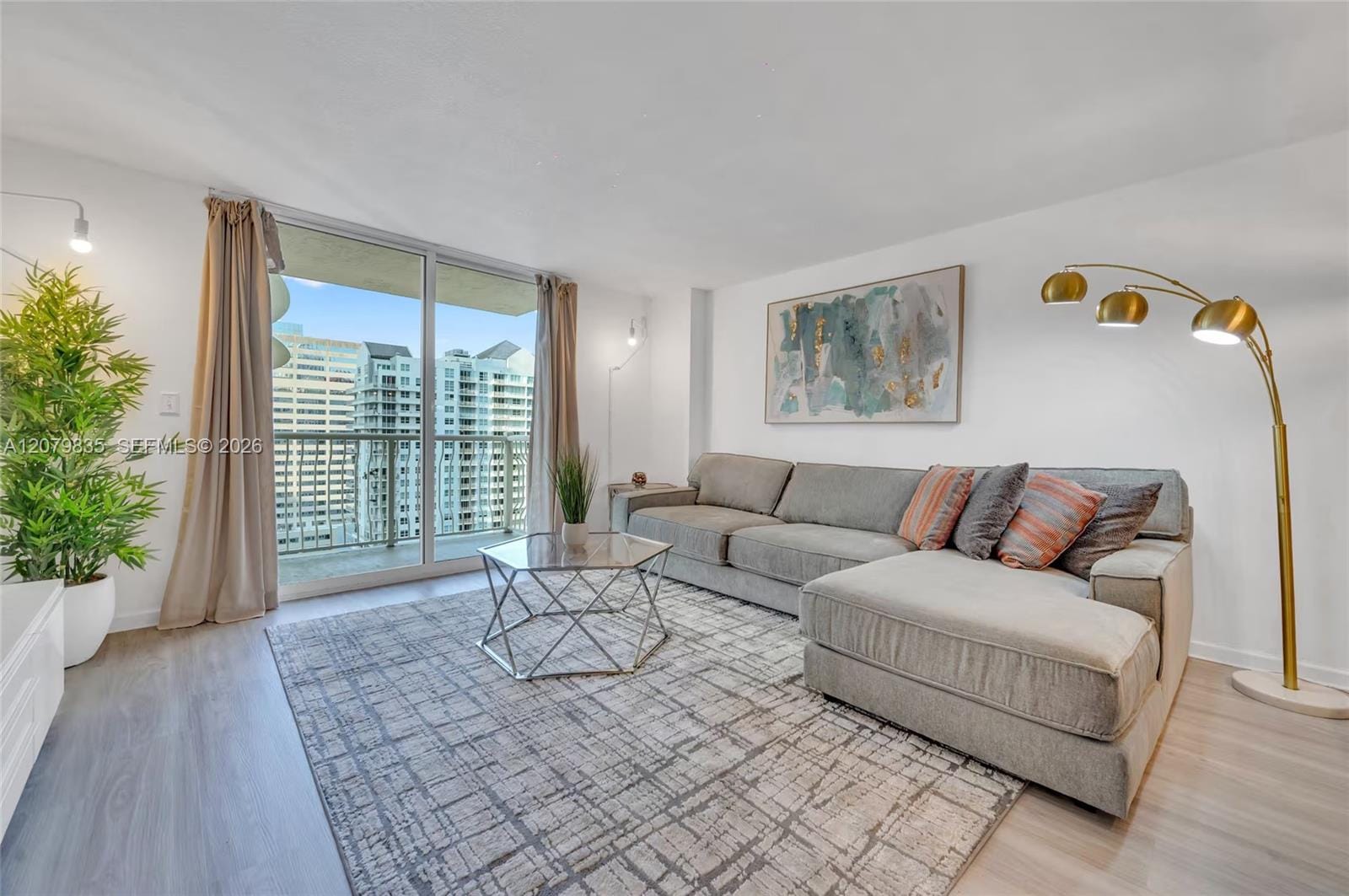 1200 Brickell Bay Drive 2904 — photo 3