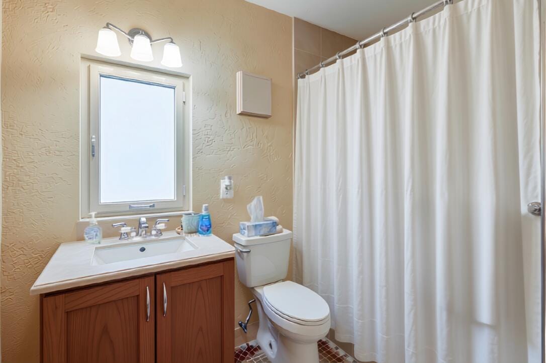 3925 NW 35TH Avenue, Lauderdale Lakes, FL 33309 photo 21