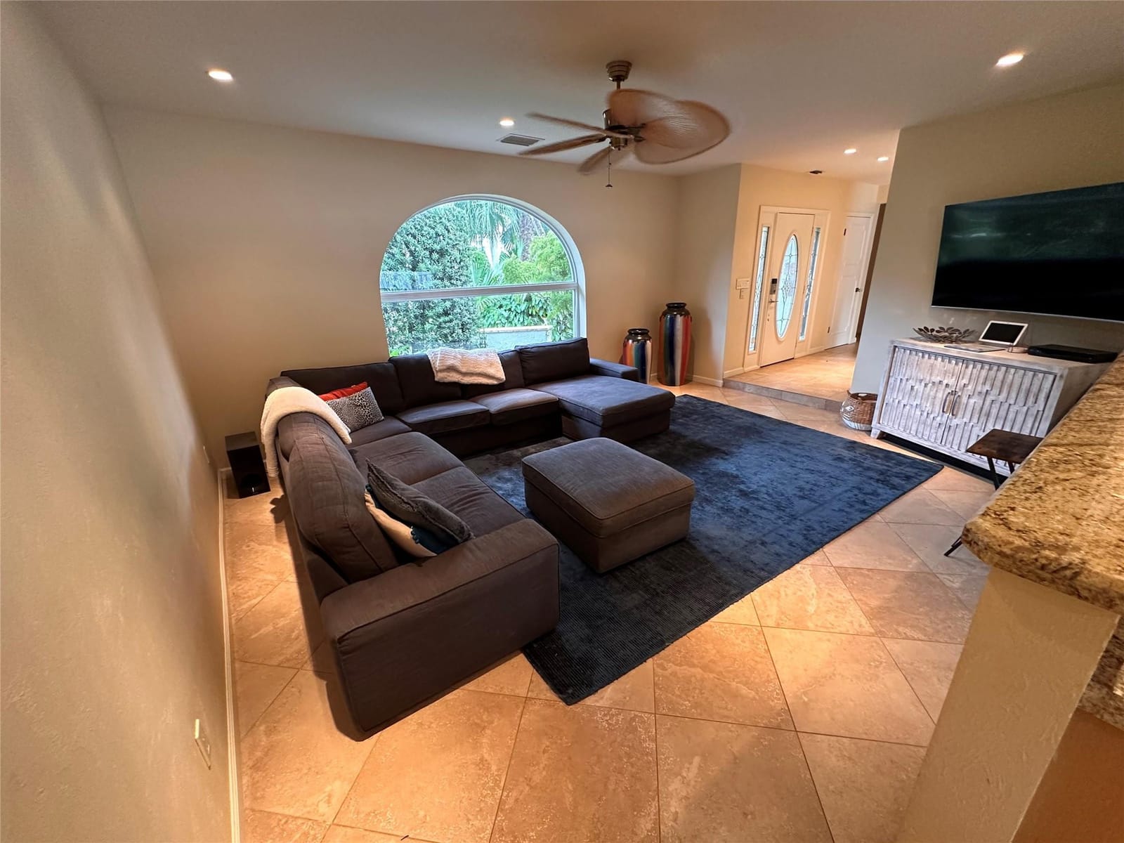 2314 Desota Drive — photo 8