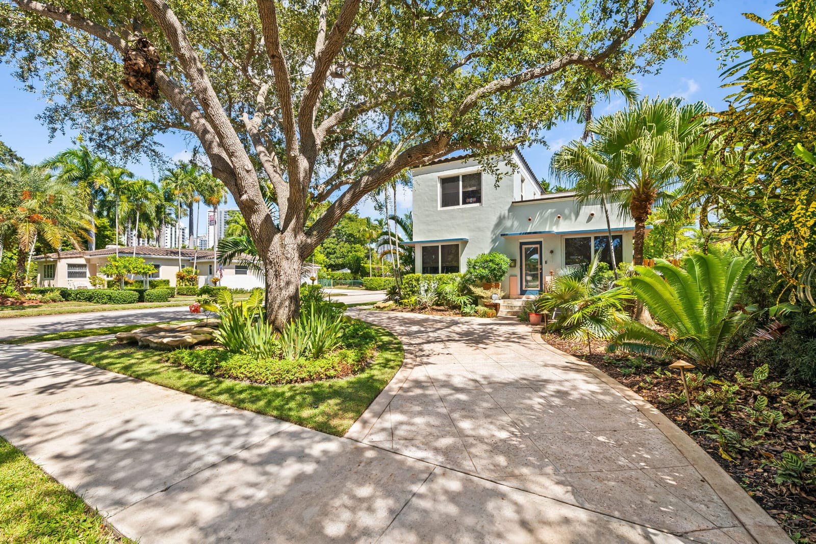1555 MONROE Street, Hollywood, FL 33020 photo 2