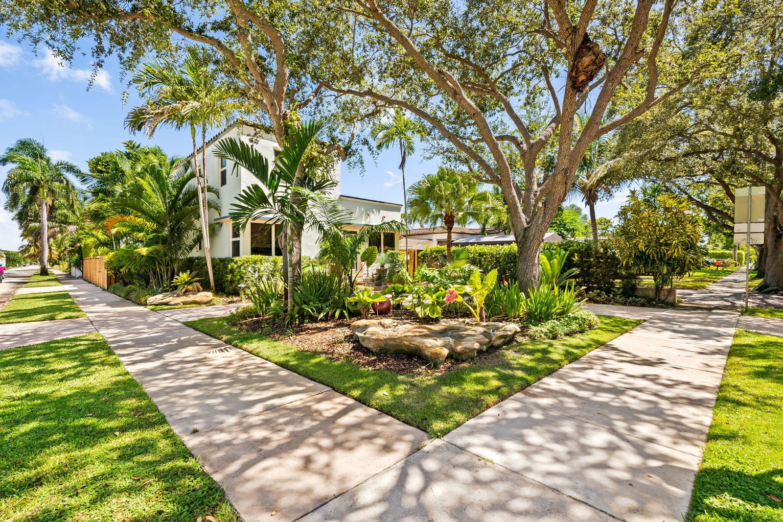 1555 MONROE Street, Hollywood, FL 33020 photo 3
