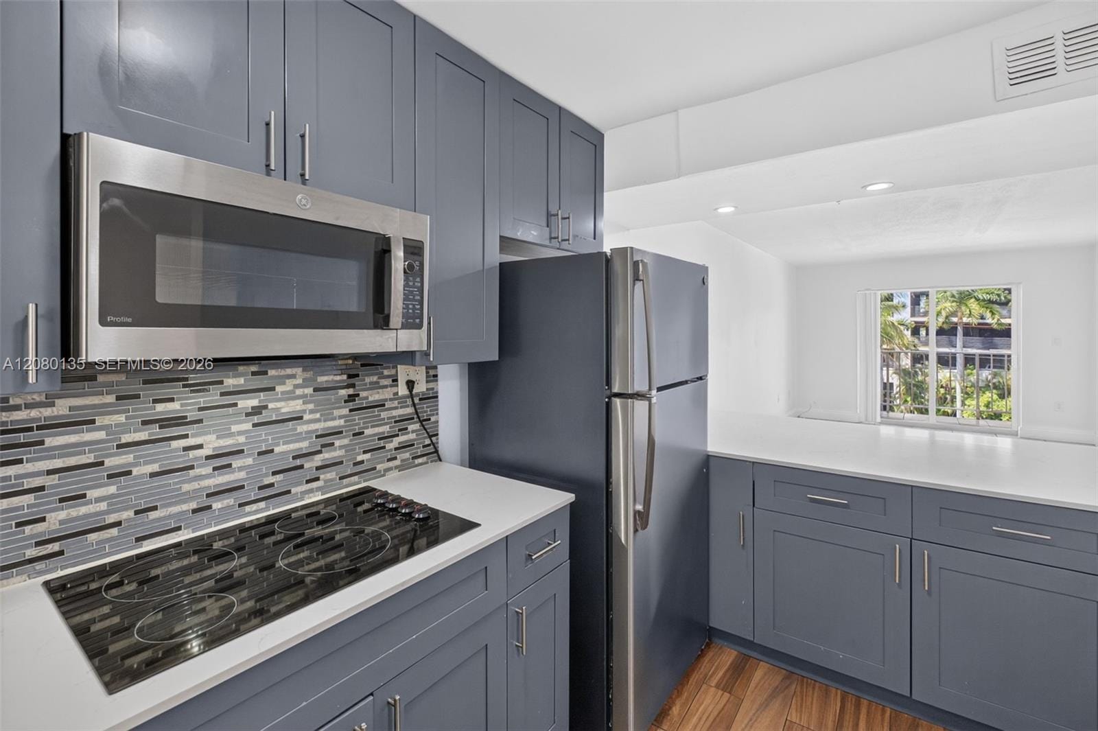 453 SW 2nd Street 301C — photo 3
