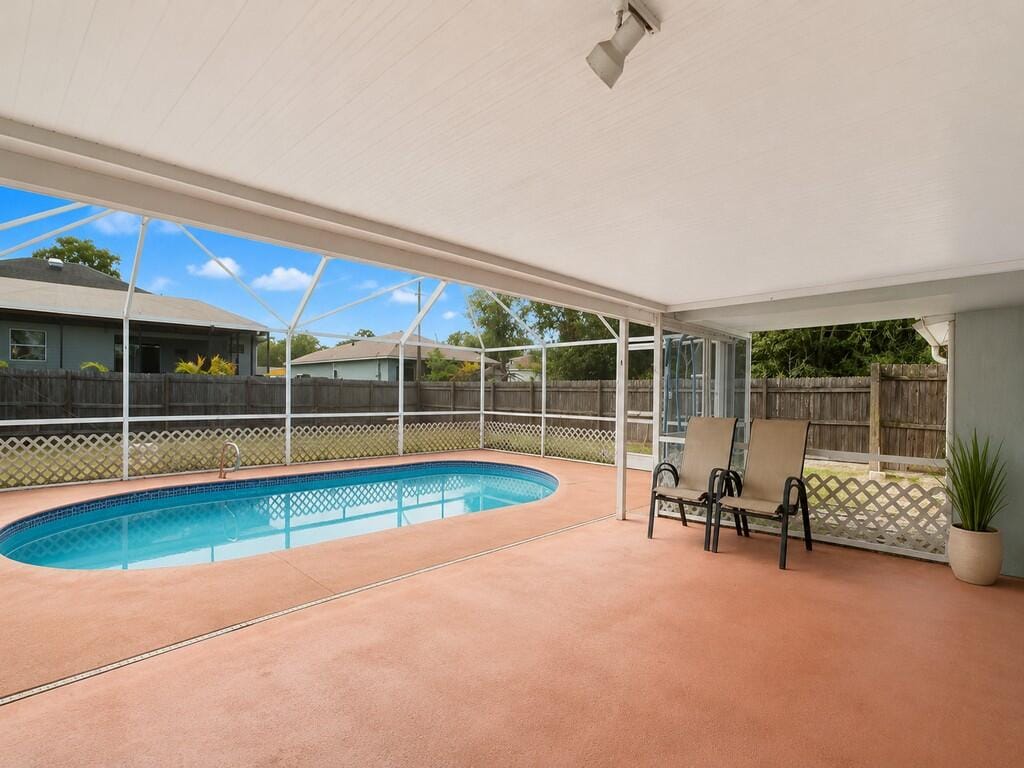 689 CABALLERO Avenue SE, Palm Bay, FL 32909 photo 15