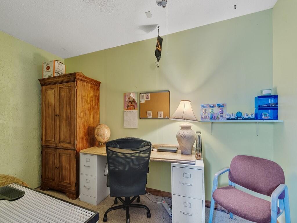 689 CABALLERO Avenue SE, Palm Bay, FL 32909 photo 18