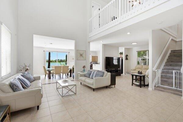 991 NW Leonardo Circle, Port St. Lucie, FL 34986