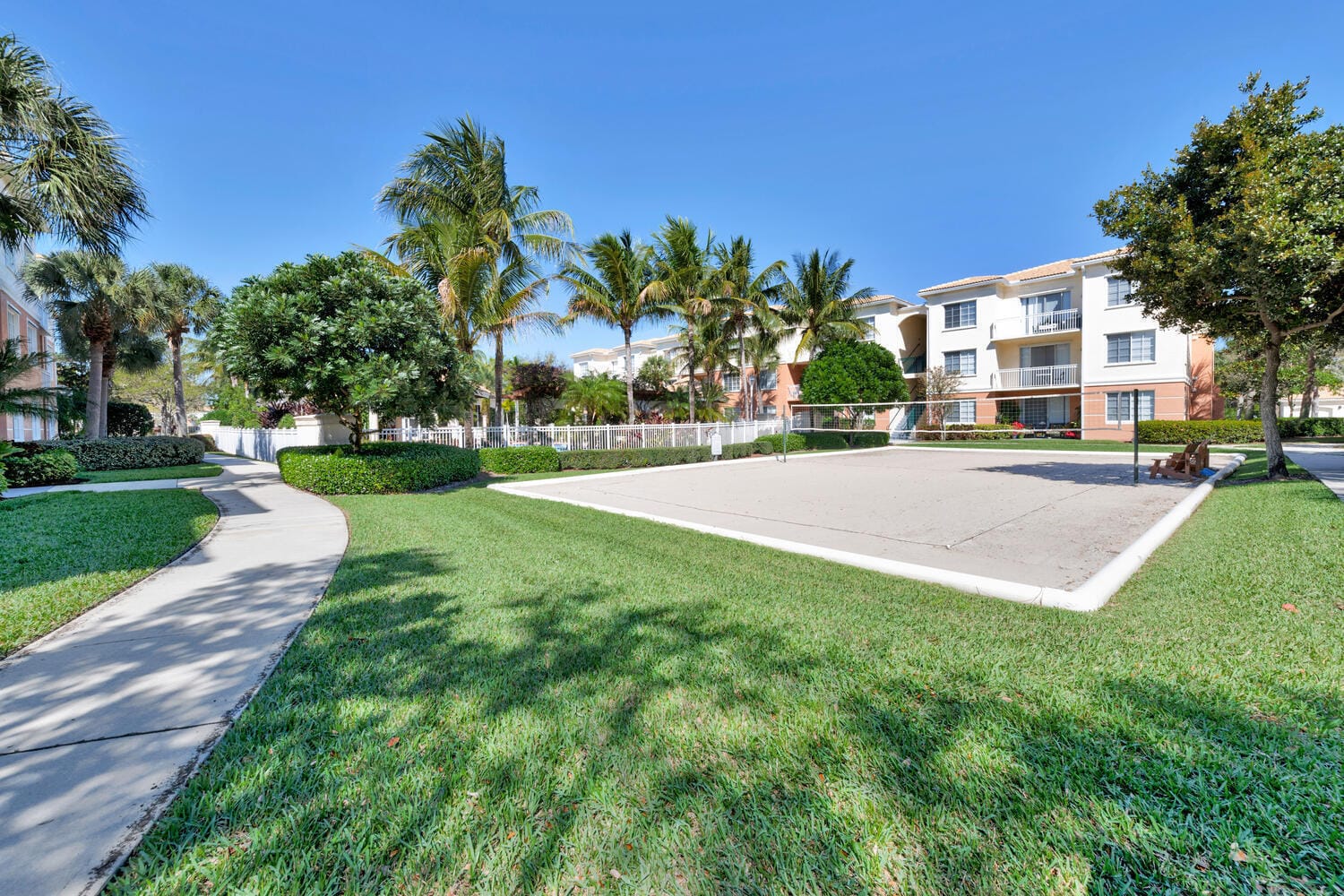 5205 Myrtlewood Circle E 201, Palm Beach Gardens, FL 33418 photo 29