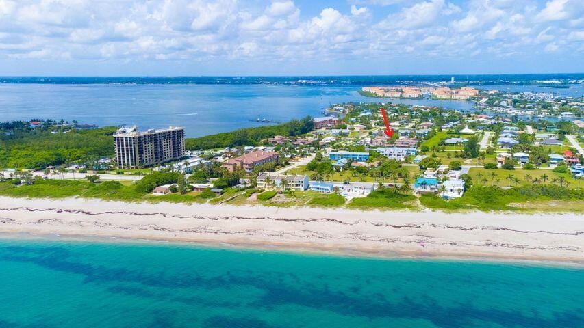 1772 Gulfstream Avenue E1, Fort Pierce, FL 34949