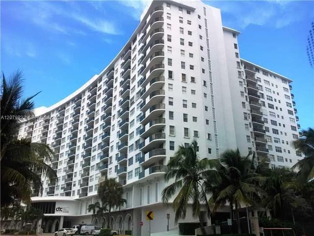 6039 Collins Avenue 534, Miami Beach, FL 33140
