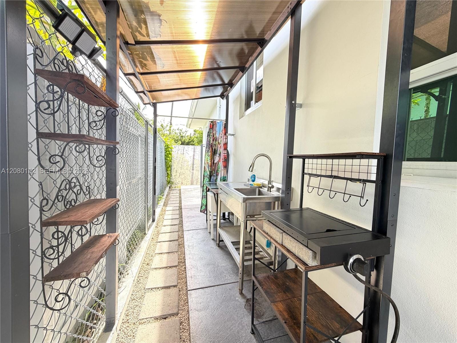 2625 SW 67th Avenue Efficiency — photo 6
