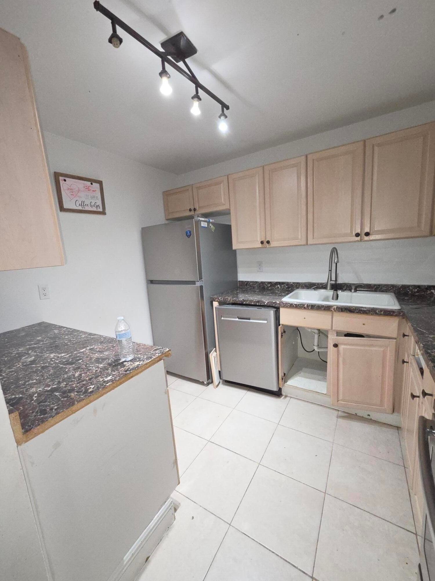 4324 NW 9TH Avenue 7-1G, Deerfield Beach, FL 33064 photo 4