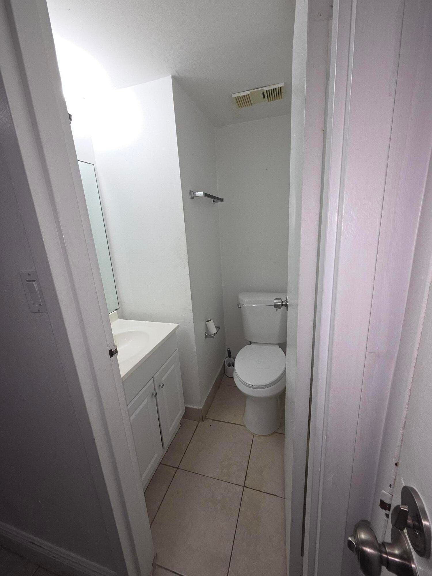 4324 NW 9TH Avenue 7-1G, Deerfield Beach, FL 33064
