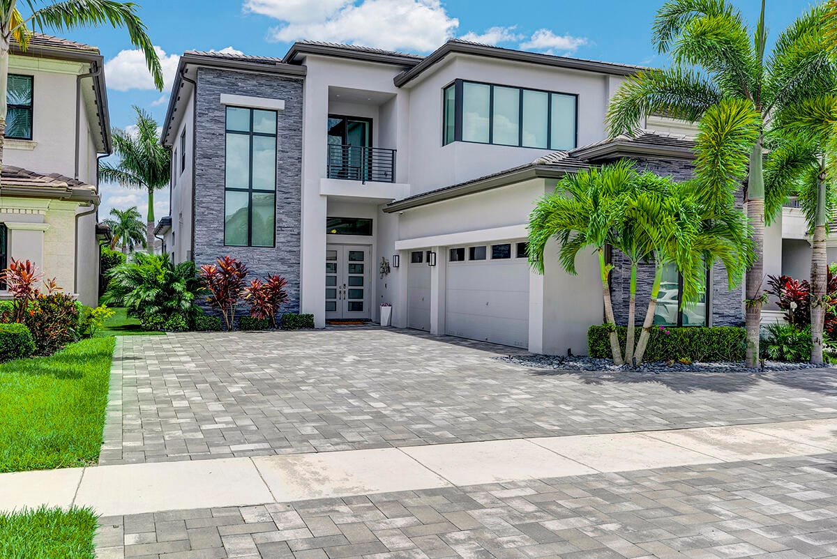 9046 CHAUVET Way, Boca Raton, FL 33496