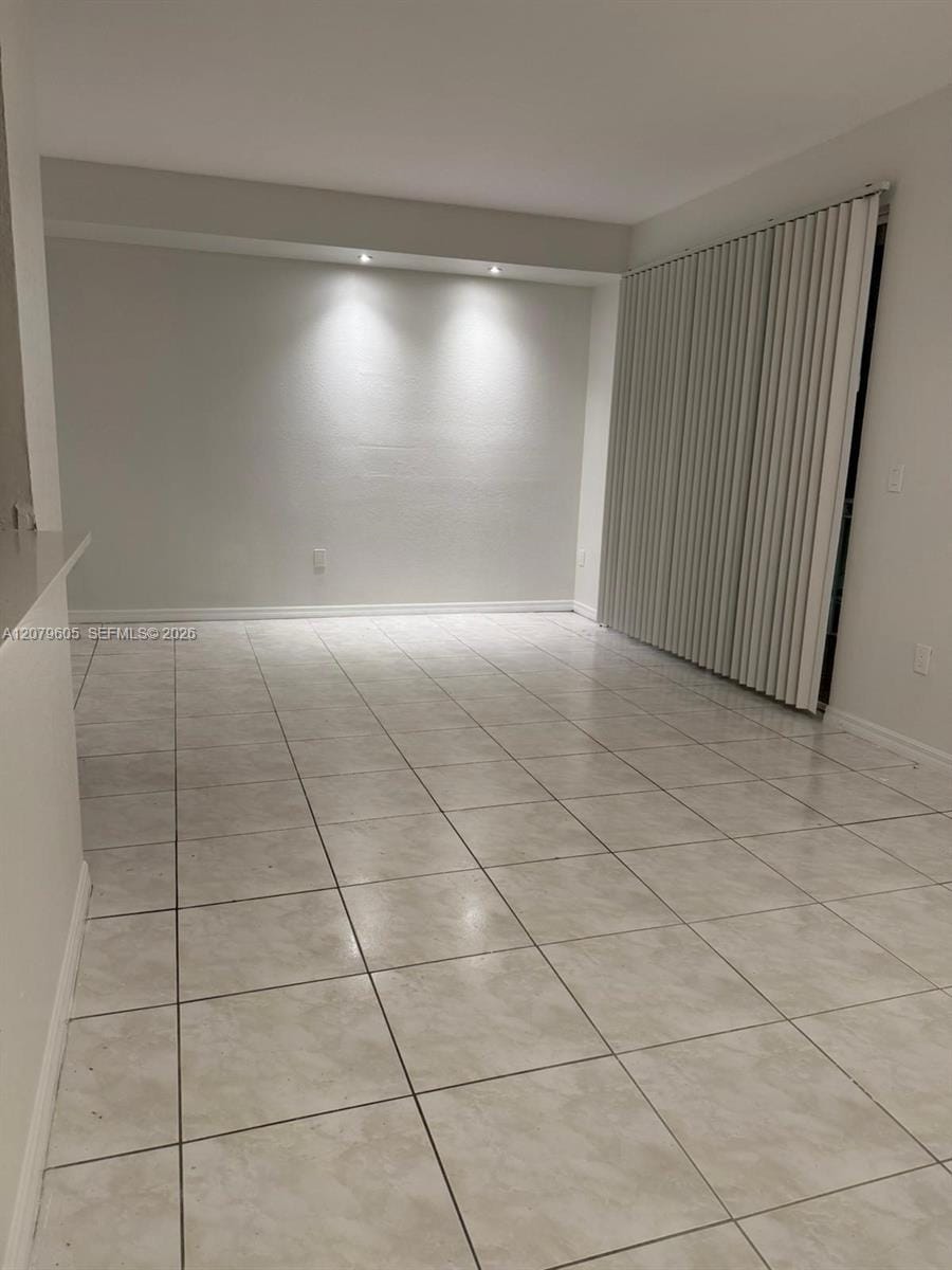 8956 W Flagler Street 208 — photo 6