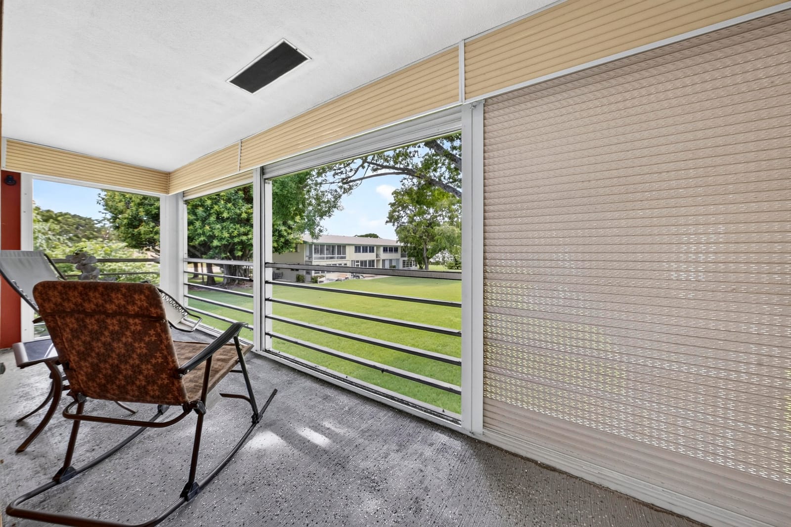 64 Upminster C 64, Deerfield Beach, FL 33442 photo 22