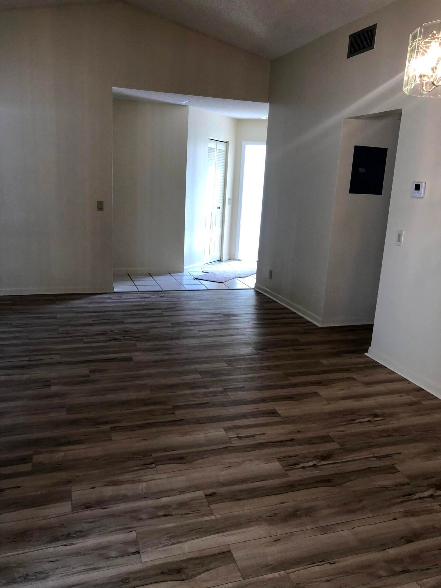 1371 COTTONWOOD Circle — photo 12