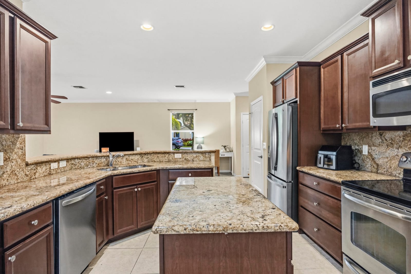 8462 LYONS RANCHES Road, Boynton Beach, FL 33472 photo 11