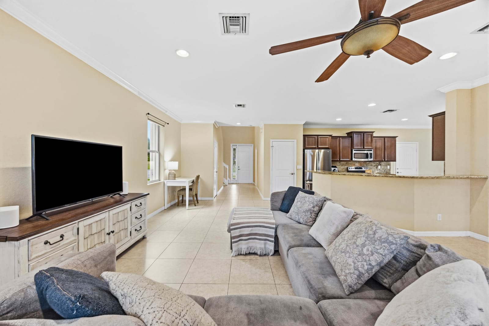 8462 LYONS RANCHES Road, Boynton Beach, FL 33472 photo 6