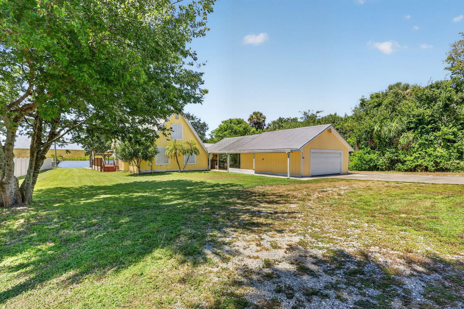 6532 US-441 — photo 2