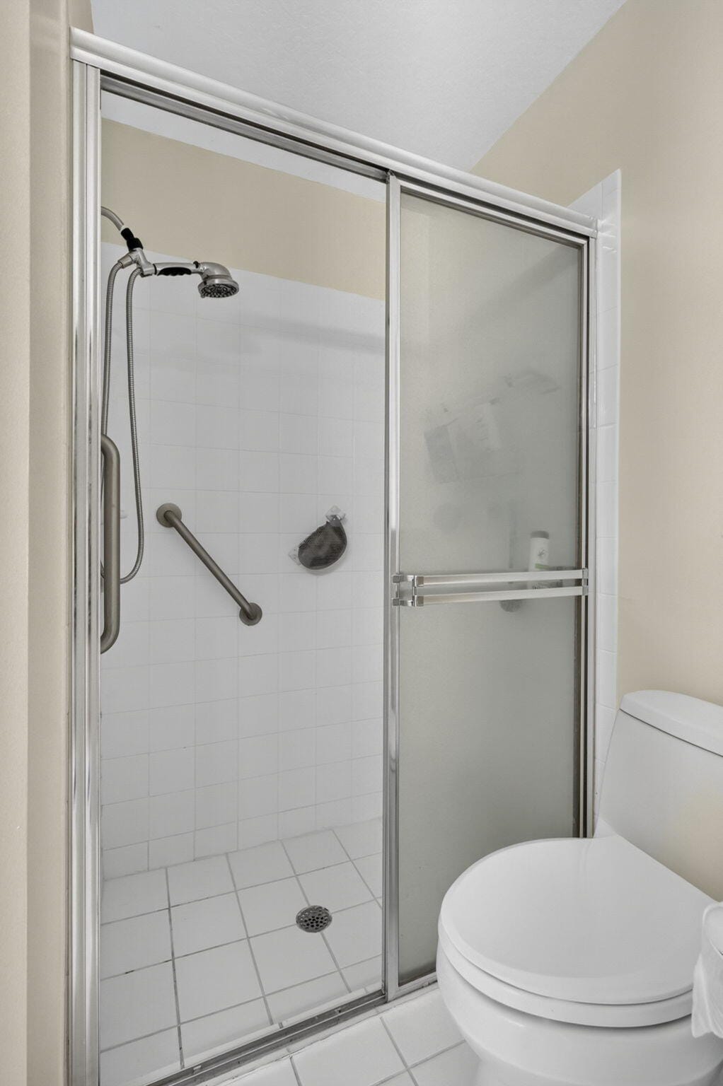 1020 Via Jardin, Riviera Beach, FL 33418 photo 16