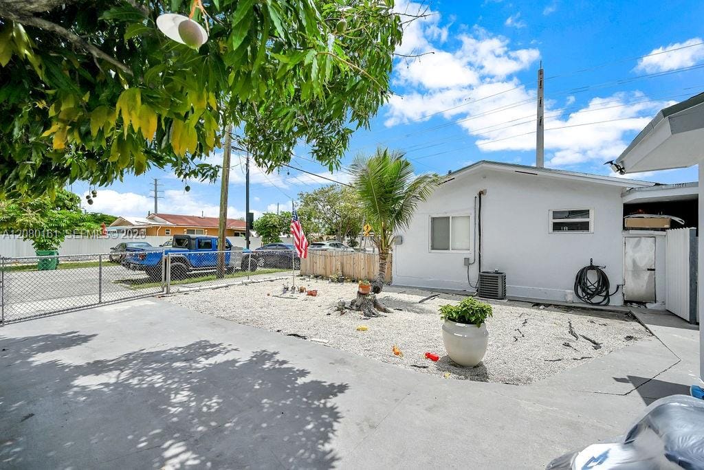 6501 SW 4th Street B, Miami, FL 33144 photo 5