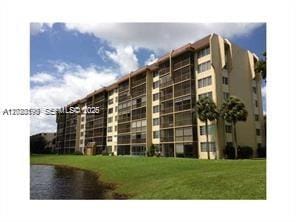 3150 W Rolling Hills Circle 403, Davie, FL 33328