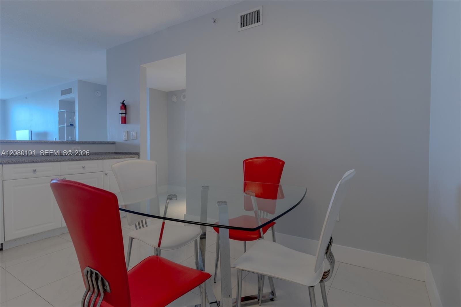 17050 W Bay Road 405 — photo 12