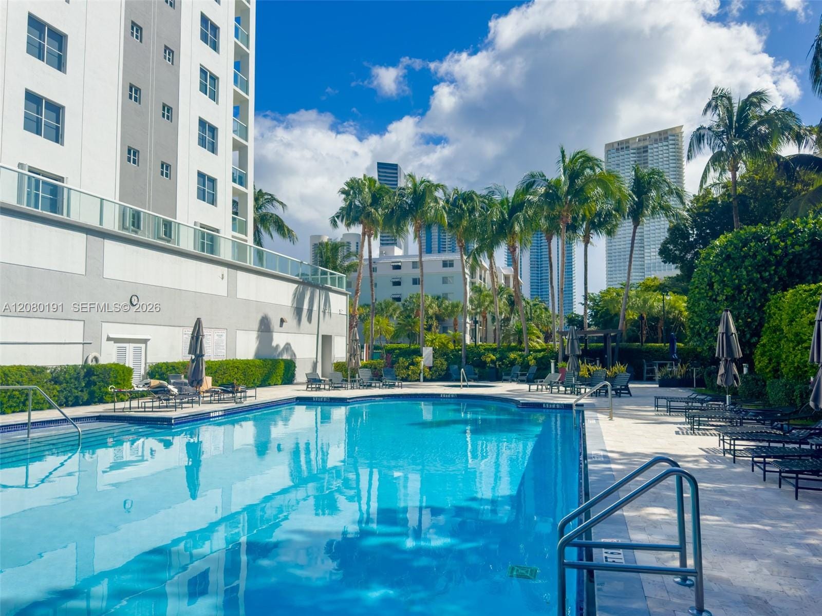 17050 W Bay Road 405, Sunny Isles Beach, FL 33160