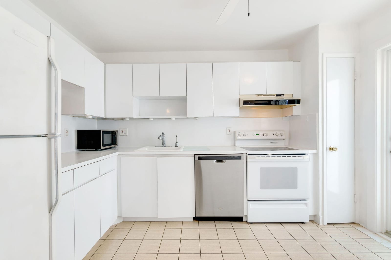 750 N OCEAN Boulevard 1502, Pompano Beach, FL 33062 photo 8